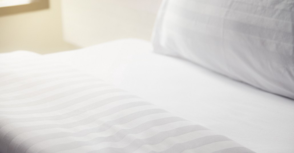 Why Do Hotels Use White Sheets? Linen Finder